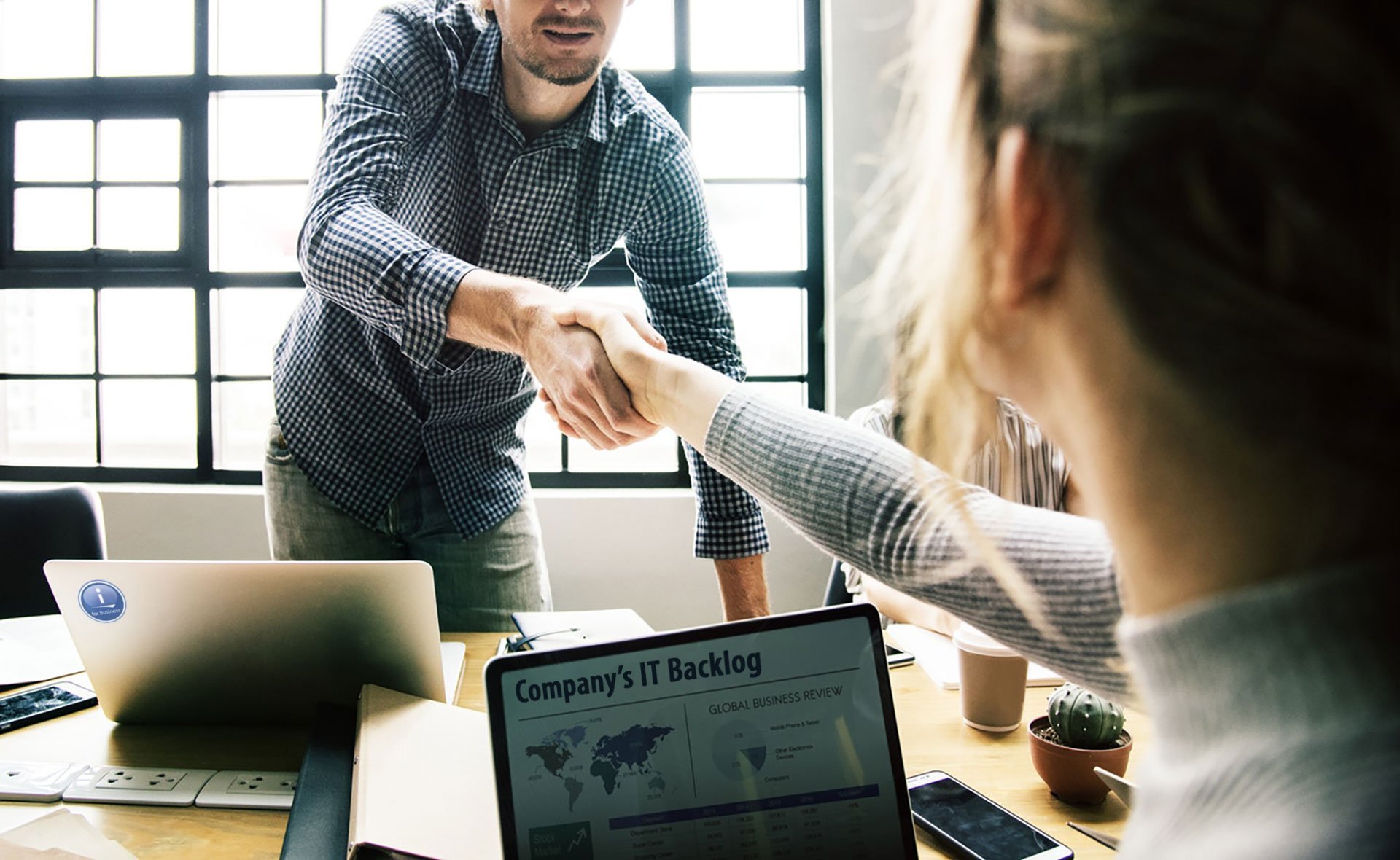 company-IT-backlog_orginal-photo-by-rawpixel-1